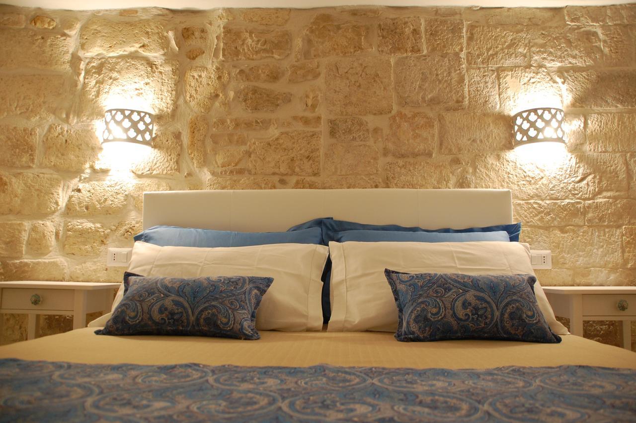Palazzo Bianchi Domus Holidays Trani Exterior foto
