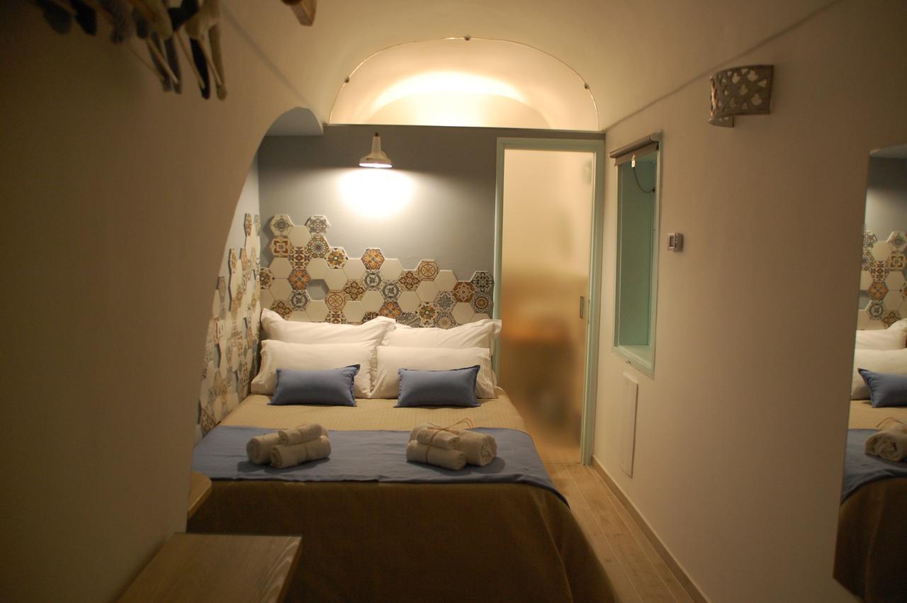 Palazzo Bianchi Domus Holidays Trani Cameră foto