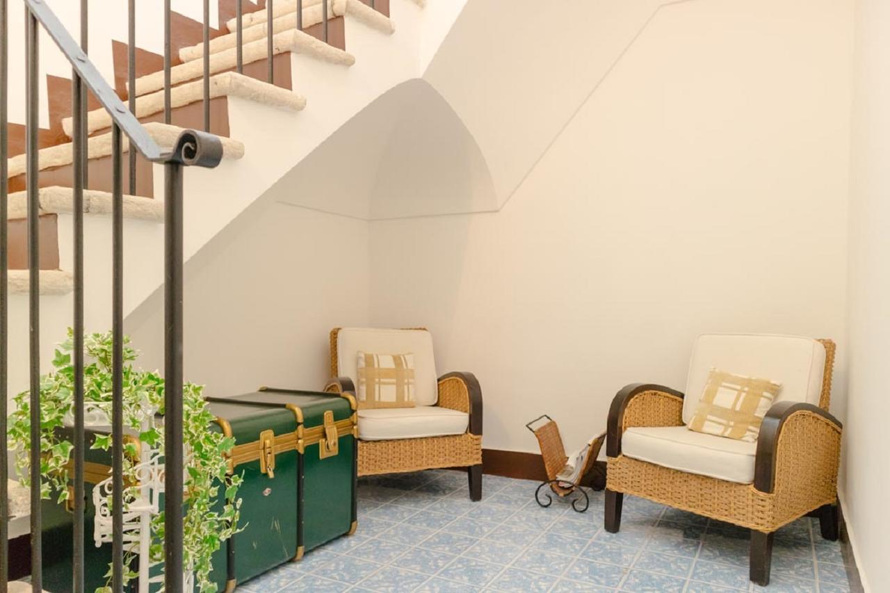 Palazzo Bianchi Domus Holidays Trani Cameră foto